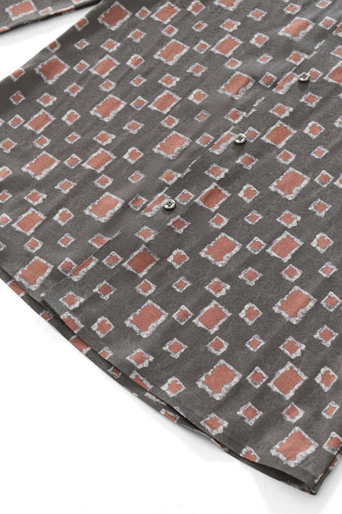 B429-Floating Square Shirt-GREY – view 5